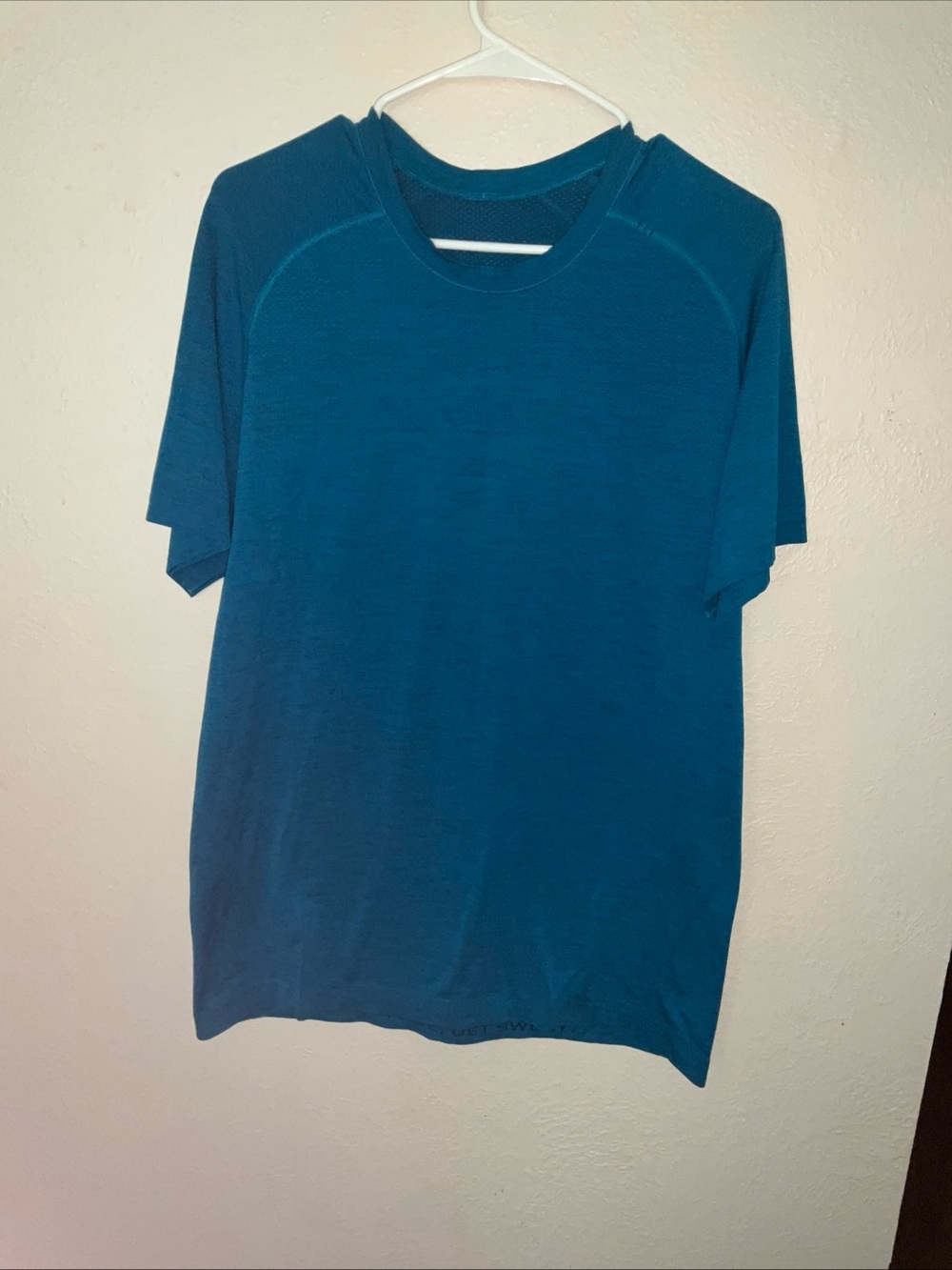 lululemon athletica Men's Deep Teal Short Sleeve Crew